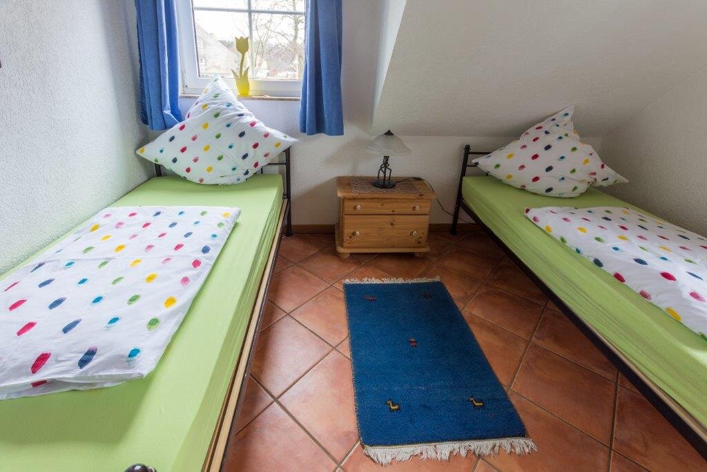 2. Schlafzimmer