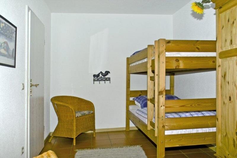 2. Schlafzimmer