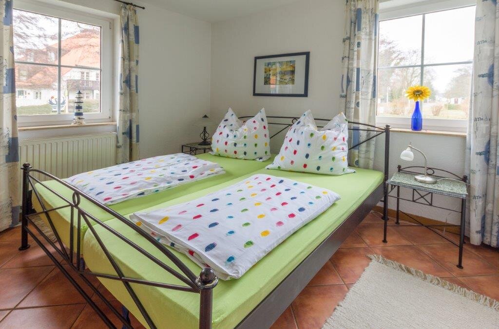 1. Schlafzimmer